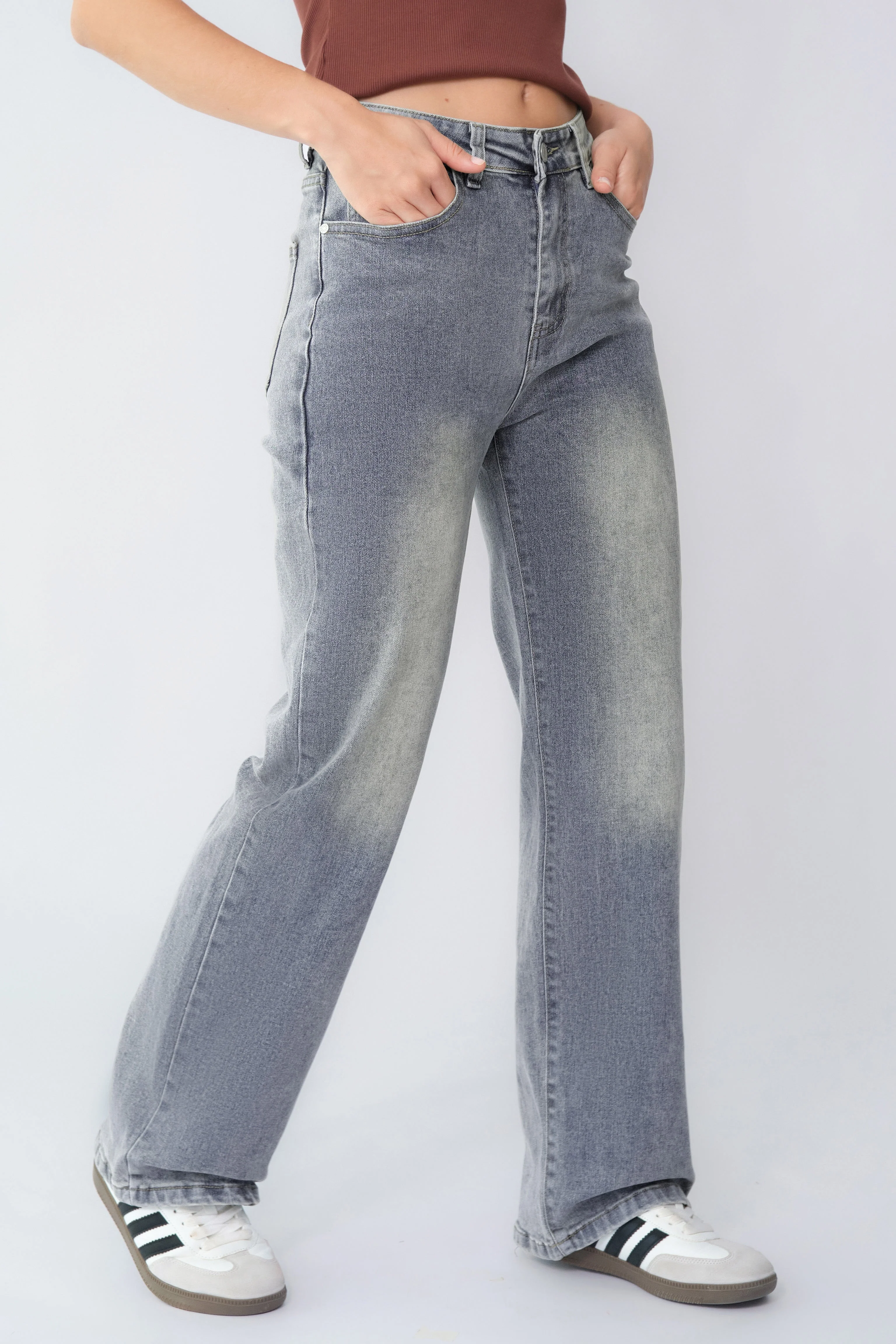 Comfort-Flex Wide Leg Denim Jeans - Image 13