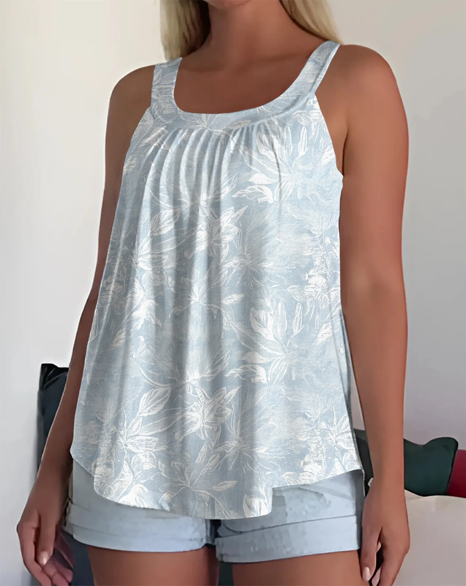 Sleeveless Square Neck Pleated Loose Camisole - Image 14
