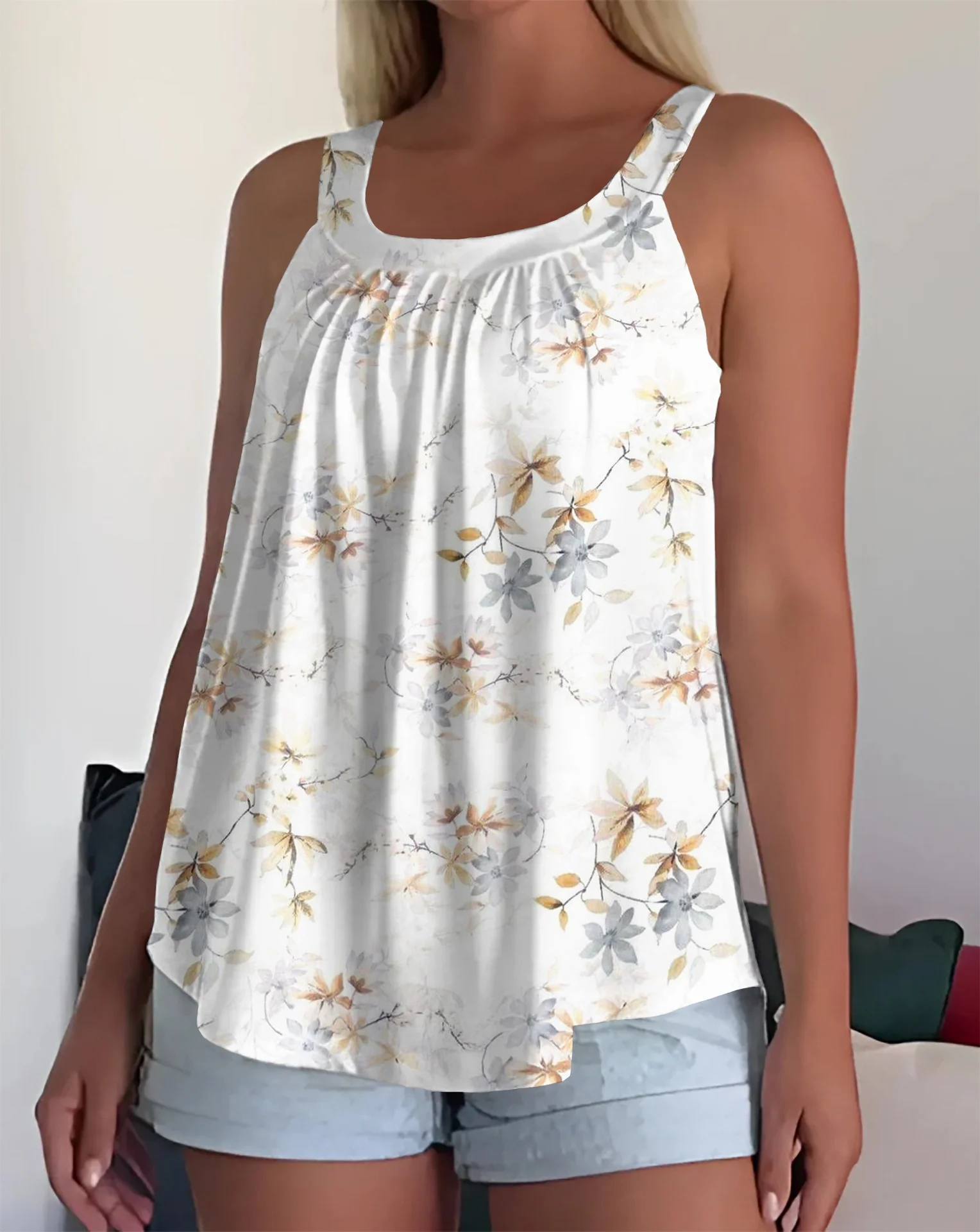Sleeveless Square Neck Pleated Loose Camisole - Image 18